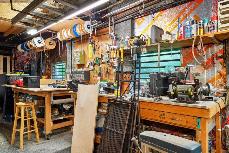 More Photos Of 185 Main St, Bethel Freestanding For Sale