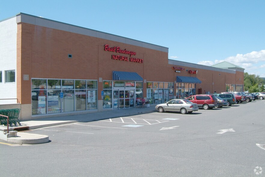 More Photos Of 272-276 US Highway 202/31, Flemington Unknown For Lease