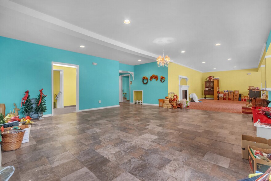 More Photos Of 414 Perry Hill Rd, Montgomery Storefront Retail Office For Sale