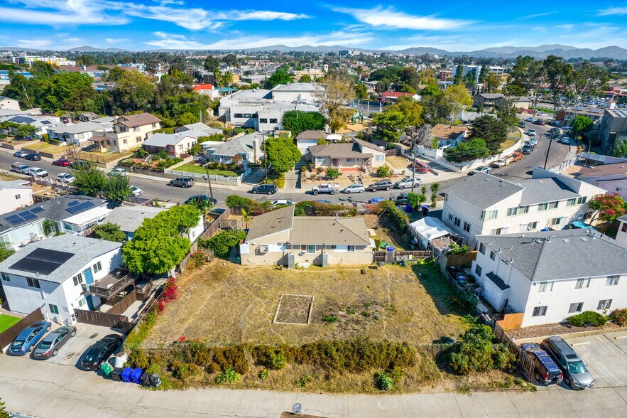 More Photos Of 2224 W Jewett St, San Diego Land For Sale