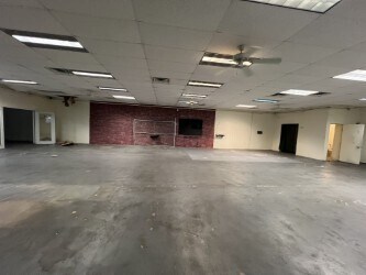 More Photos Of 1227-1231 Hardin Ave, Sarasota Warehouse For Lease