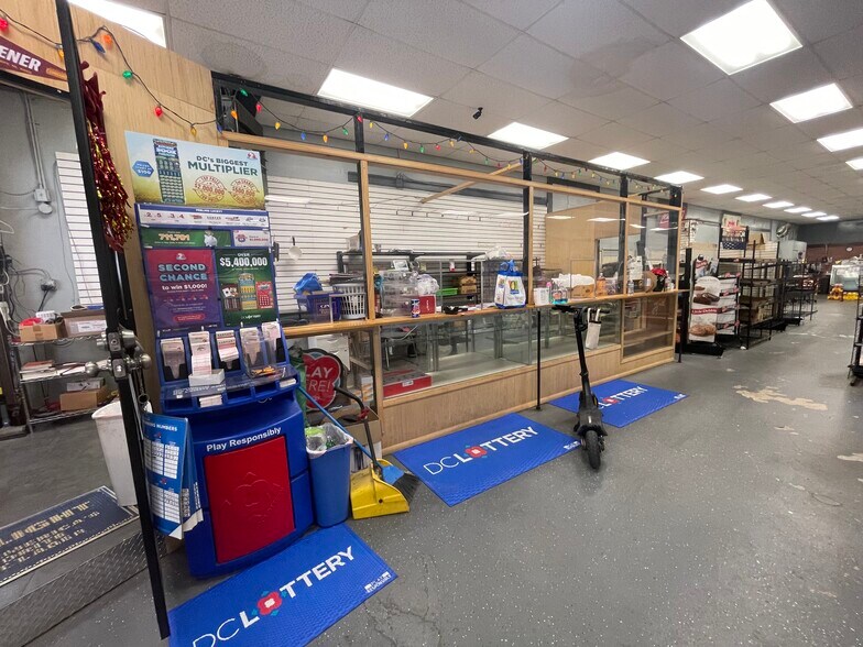 More Photos Of 1613 Montello Ave NE, Washington Storefront For Sale