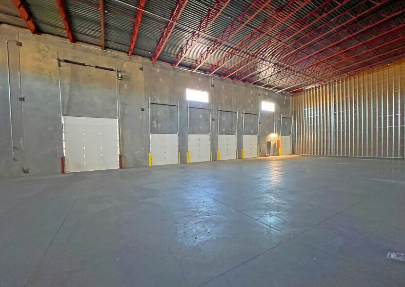 More Photos Of 9210 Daytona Rd. NW, Albuquerque Distribution For Lease