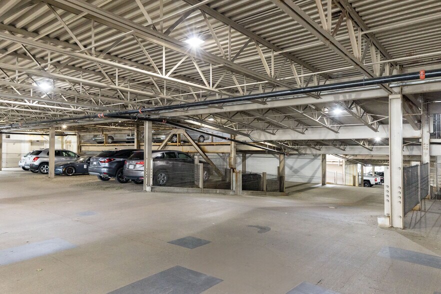 More Photos Of 1800 S Brentwood Blvd, Saint Louis Apartments For Sale