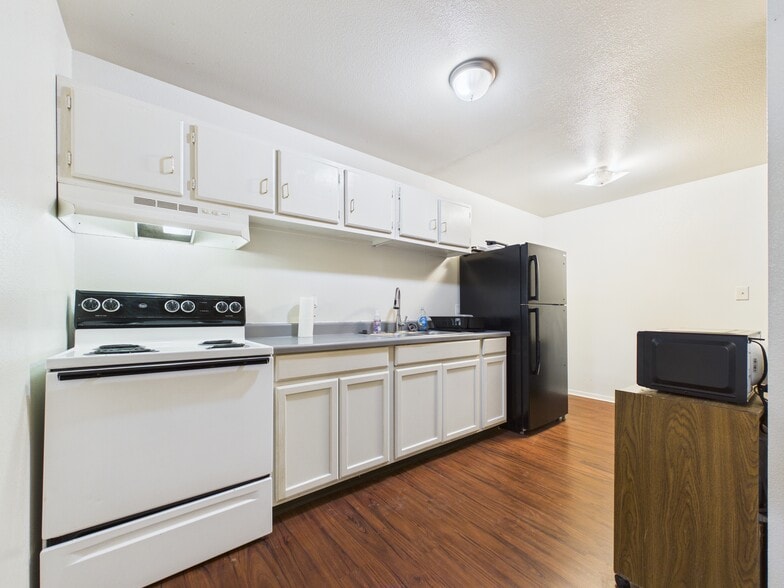 More Photos Of 1349 Jefferson Dr, Port Arthur Apartments For Sale