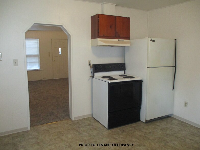 More Photos Of 618 SE M St, Grants Pass Multifamily For Sale