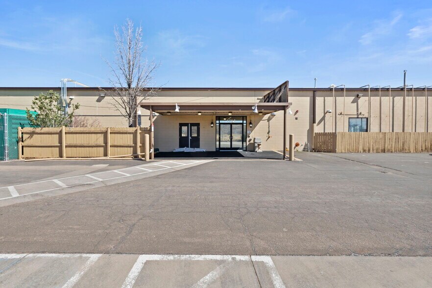 More Photos Of 6436 S Hwy 85-87, Colorado Springs General Retail For Sale