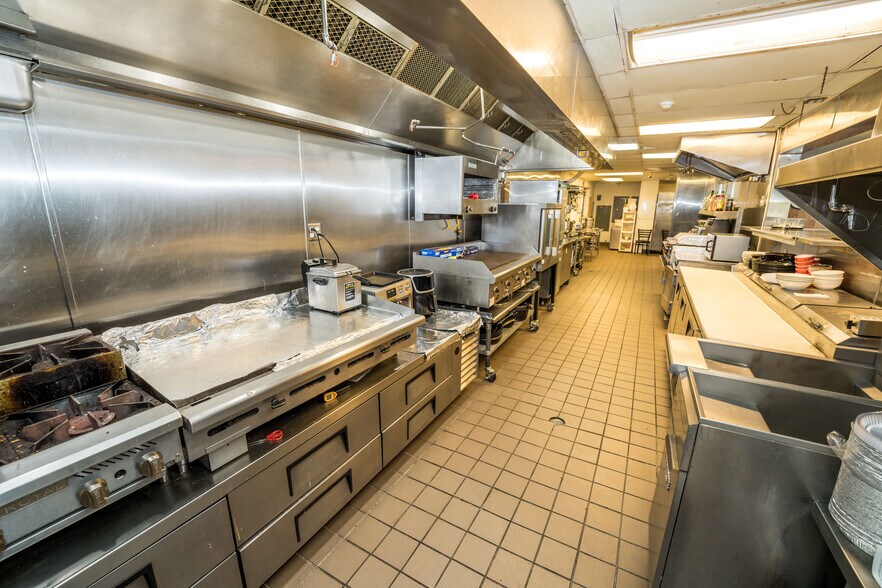 More Photos Of 850 Quintana Rd, Morro Bay Restaurant For Sale