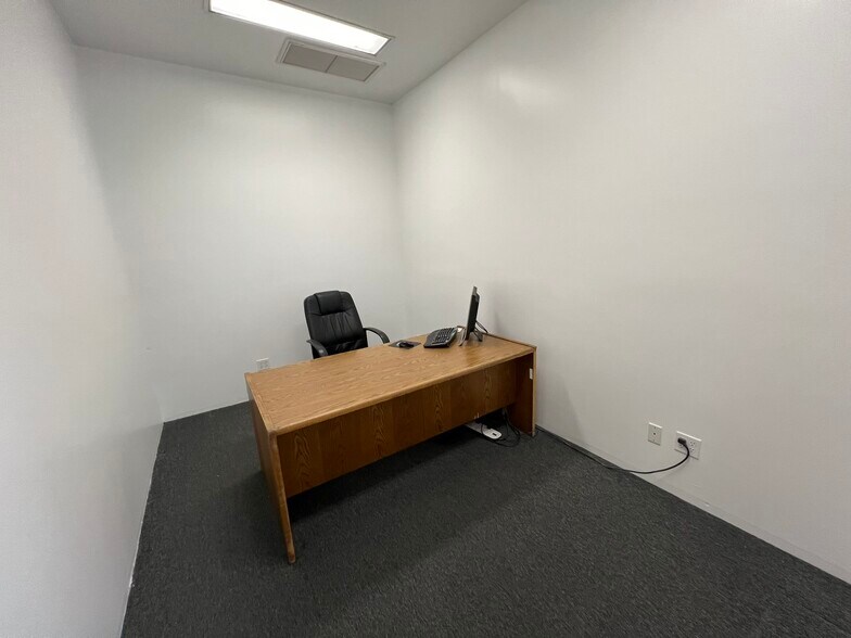 More Photos Of , Sunland General Retail For Sale