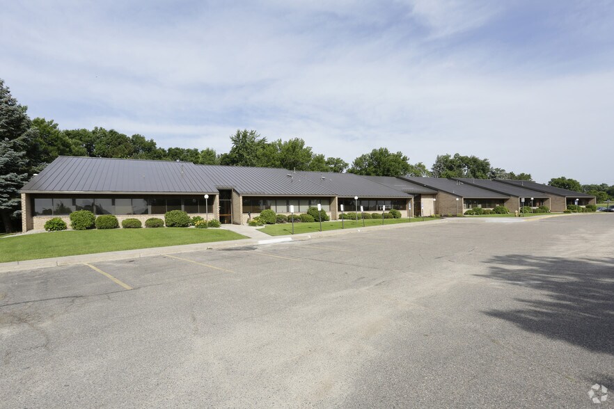 More Photos Of 4205 Lancaster Ln N, Plymouth Office For Sale