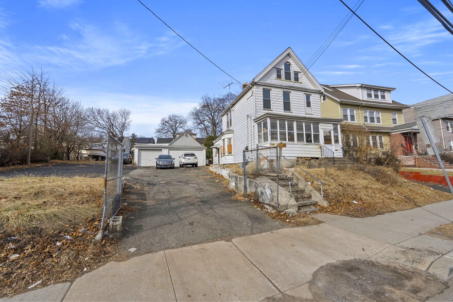 More Photos Of 153-157 Stuyvesant Ave, Newark Land For Sale