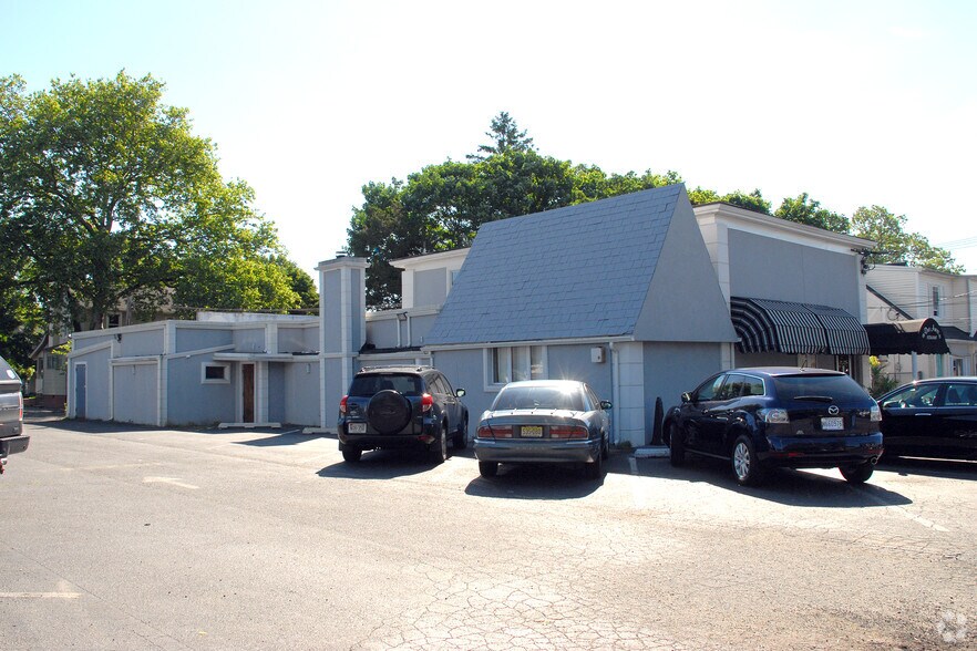 More Photos Of 420 Higgins Ave, Brielle Restaurant For Sale