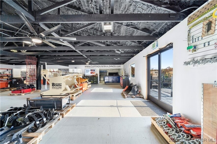 More Photos Of 706 N Main St, Gravois Mills General Retail For Sale