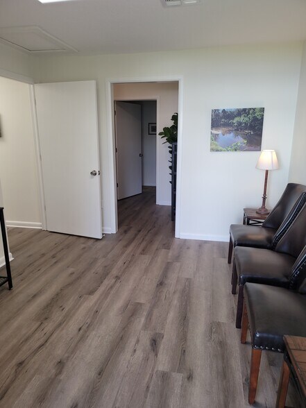 More Photos Of 1601 Rickenbacker Dr, Sun City Center Medical For Lease