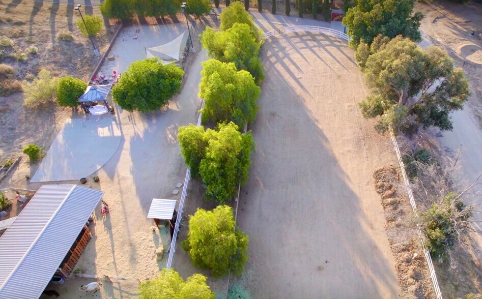 More Photos Of 22053 Highland St, Wildomar Specialty For Sale