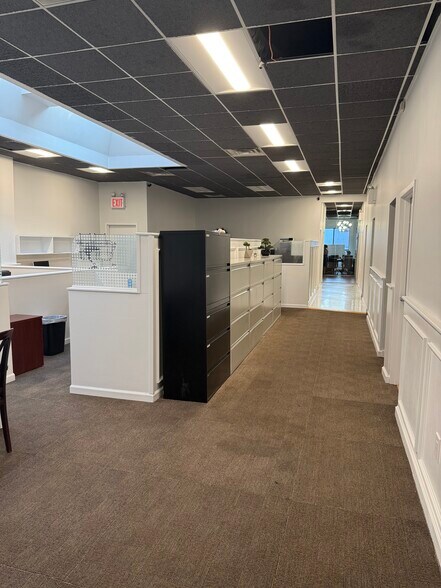More Photos Of 9-15 38th Ave, Long Island City Warehouse For Lease