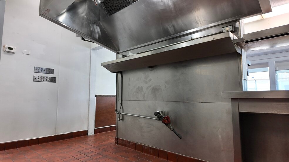 More Photos Of 2001 S Las Vegas Blvd, Las Vegas Fast Food For Lease