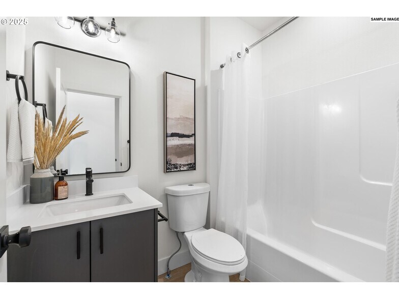 More Photos Of , Portland Multifamily For Sale