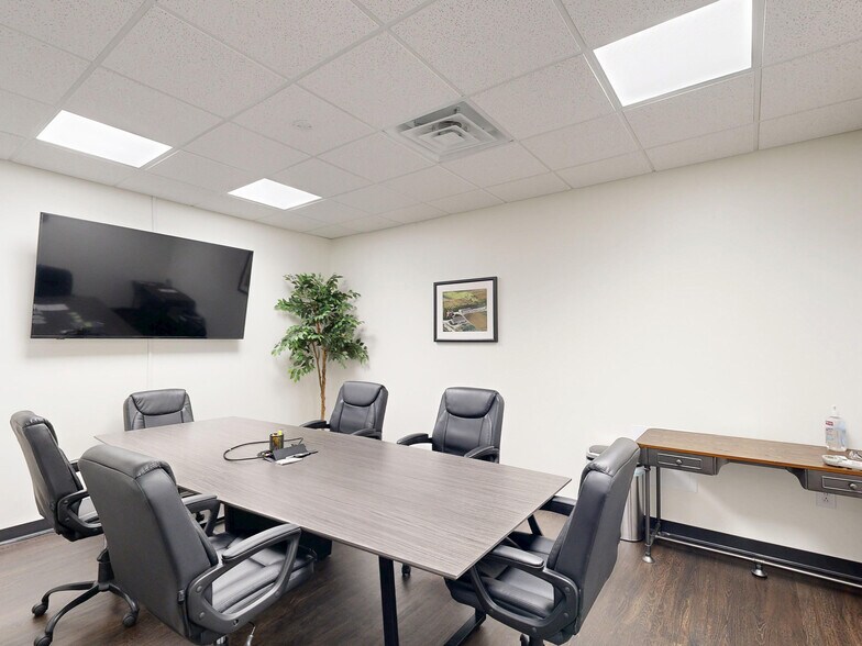 More Photos Of 2455 Avonia Rd, Fairview Industrial For Lease