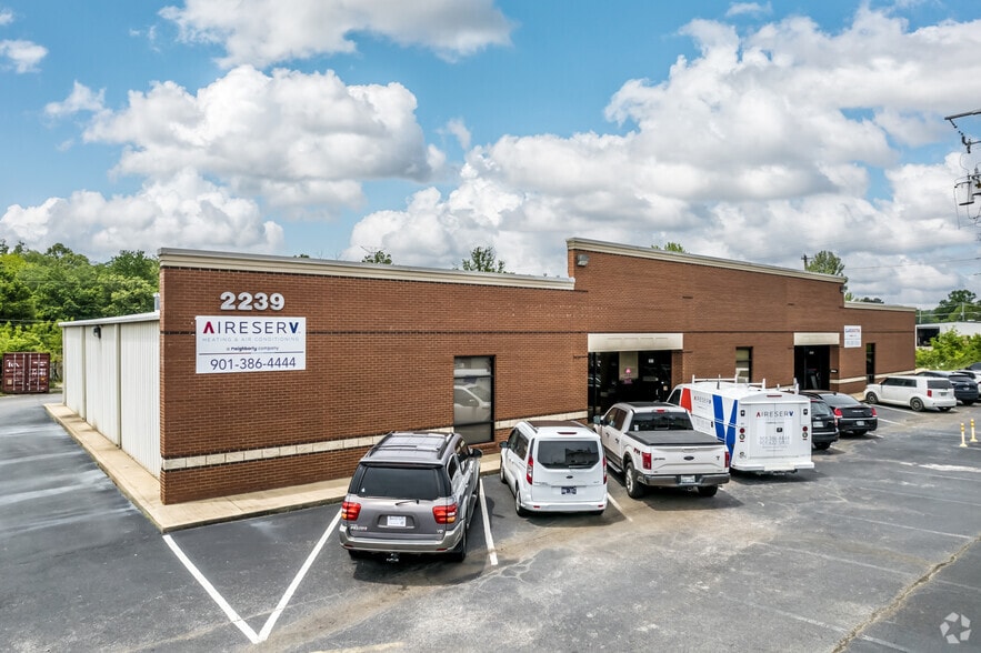 Primary Photo Of 2239 Whitten Rd, Memphis Light Distribution For Sale