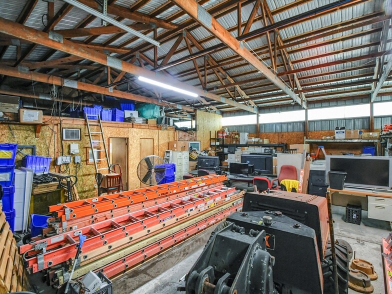 More Photos Of 610 Front St, Catasauqua Warehouse For Sale