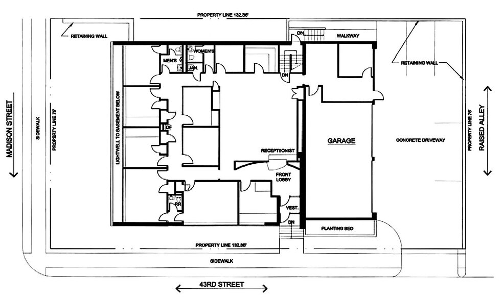 More Photos Of 901 W 43rd St, Kansas City Office For Sale