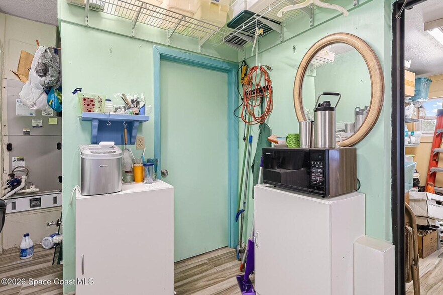 More Photos Of 405 Ocean Ave, Melbourne Beach General Retail For Sale