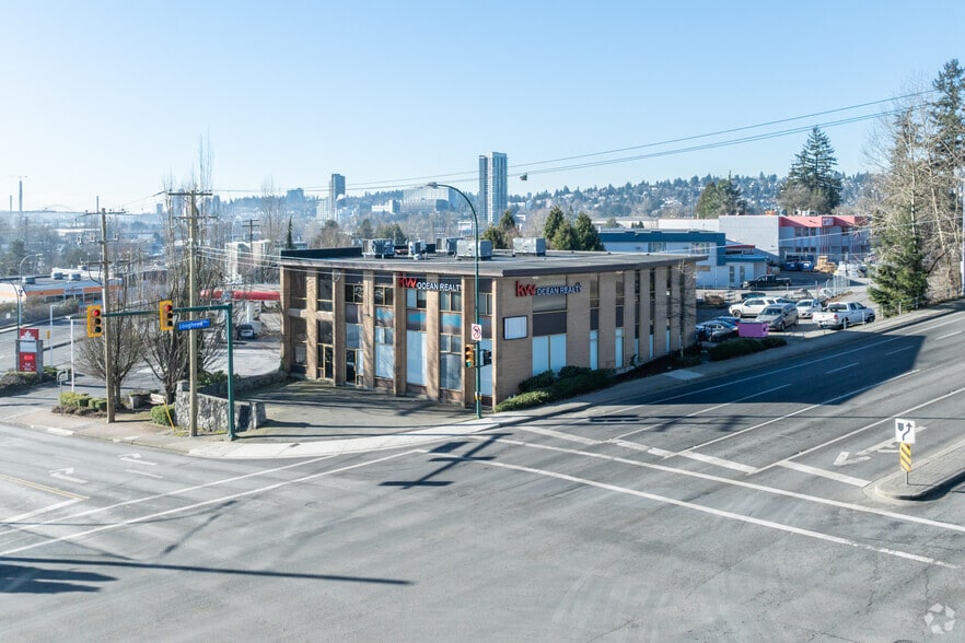 Primary Photo Of 204-218 Blue Mountain St, Coquitlam Office For Lease