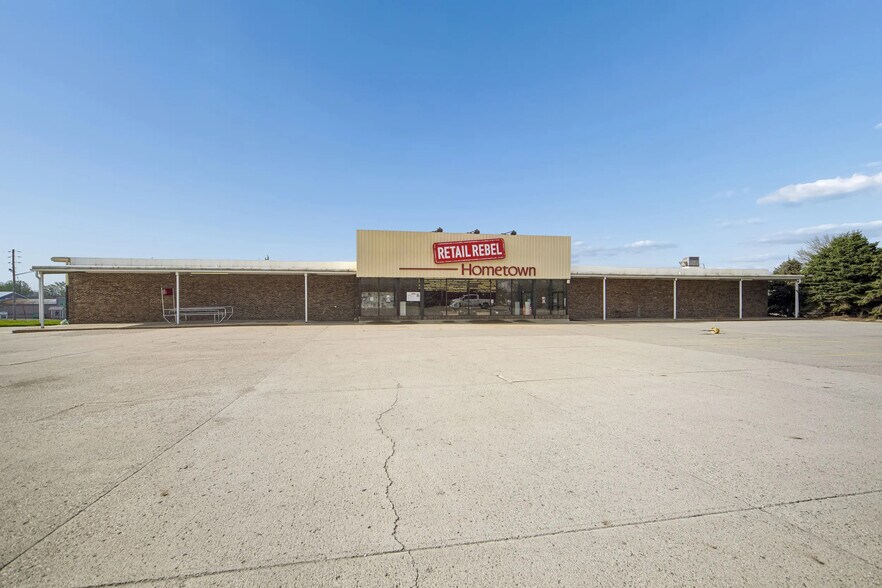 Primary Photo Of 109 N Market St, Audubon Freestanding For Lease
