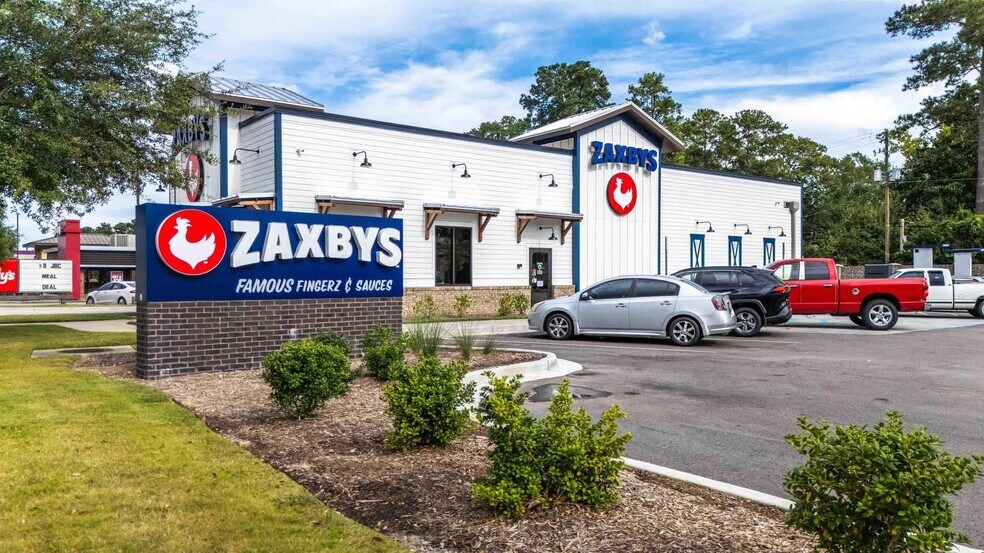 Primary Photo Of 821 Knox Abbott Dr, Cayce Fast Food For Sale