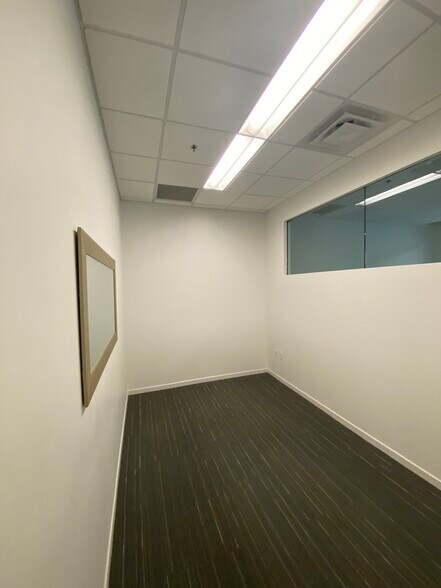 More Photos Of 1100 Old Ellis Rd, Roswell Loft Creative Space For Lease