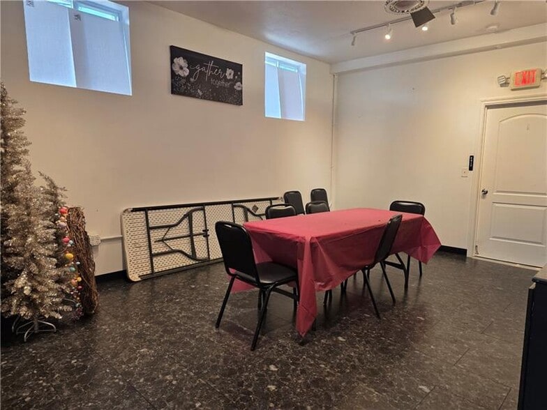 More Photos Of 122 S 2nd Ave, Elizabeth Storefront Retail Residential For Sale