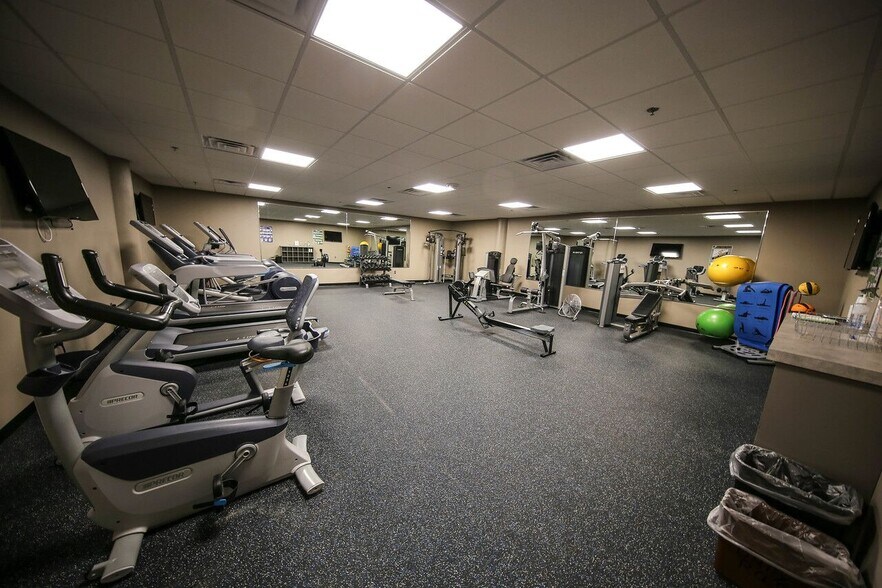 More Photos Of 500 3rd St, Wausau Office For Sale
