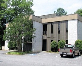 More Photos Of 364 S Pine St, Spartanburg Unknown For Lease