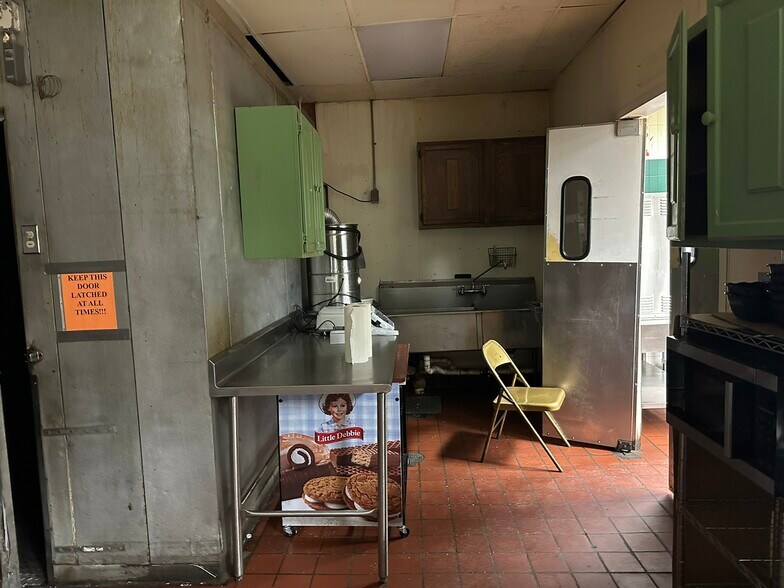 More Photos Of 31 N Main St, Sherburne Supermarket For Sale