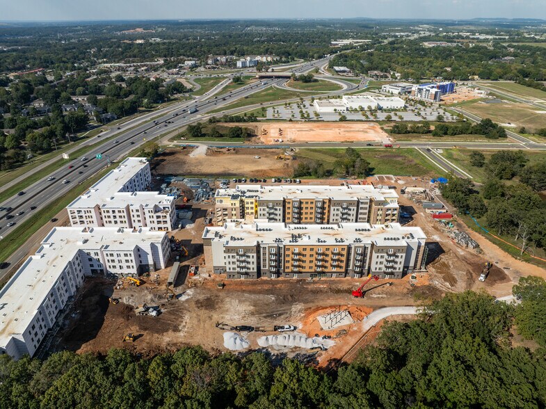 More Photos Of 1070 Marinoni Drive, Fayetteville Land For Lease