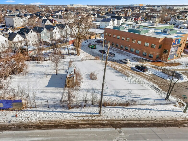 More Photos Of 8306 Conant St, Hamtramck Land For Sale