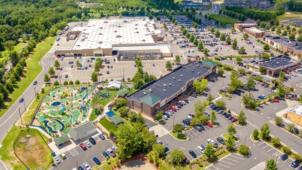 More Photos Of Dam Rd @ Stonecrest Blvd, Tega Cay Unknown For Lease