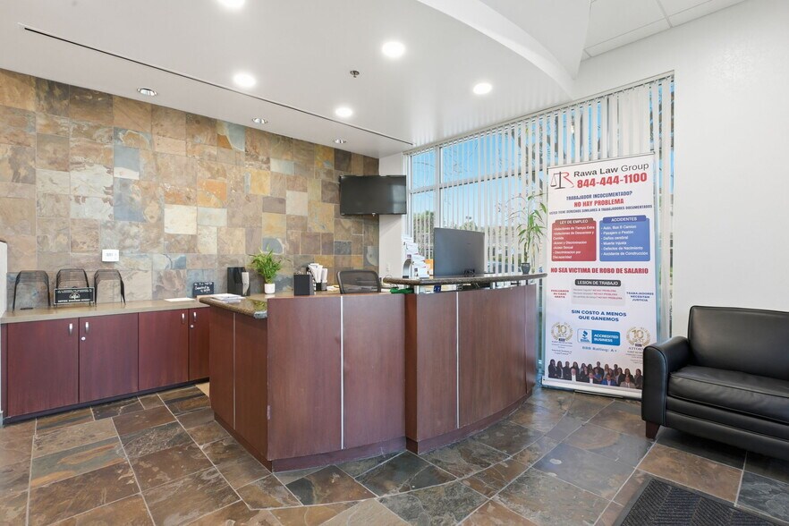 More Photos Of 5839 Pine Ave, Chino Hills Coworking Space