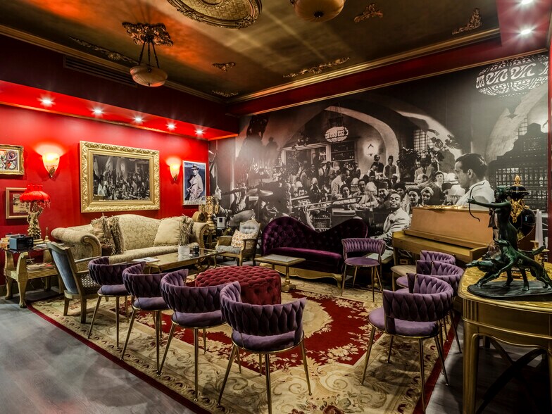 More Photos Of 195 NW 40th St, Miami General Retail For Sale