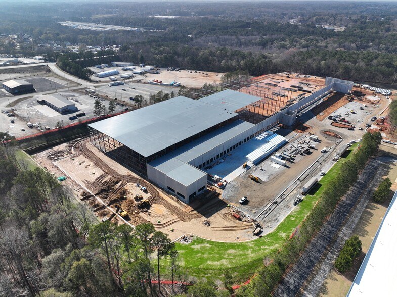 More Photos Of 3200 South Park Blvd, Ellenwood Refrigeration Cold Storage For Lease