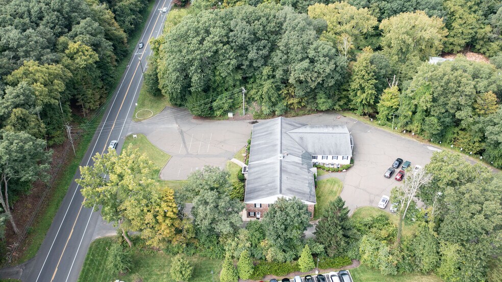More Photos Of 172 Mount Pleasant Rd, Newtown Medical For Lease