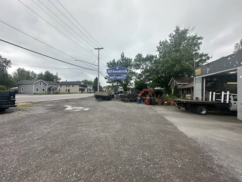 More Photos Of 6530 Broadway St, Lancaster General Retail For Sale