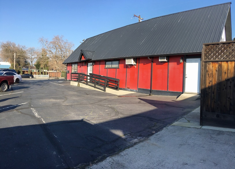 More Photos Of 7522-7524 Walnut Dr, Citrus Heights Freestanding For Sale