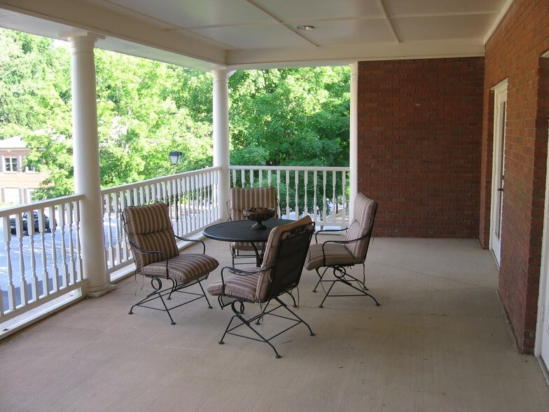 More Photos Of 1215 Hightower Trl, Atlanta Medical For Lease