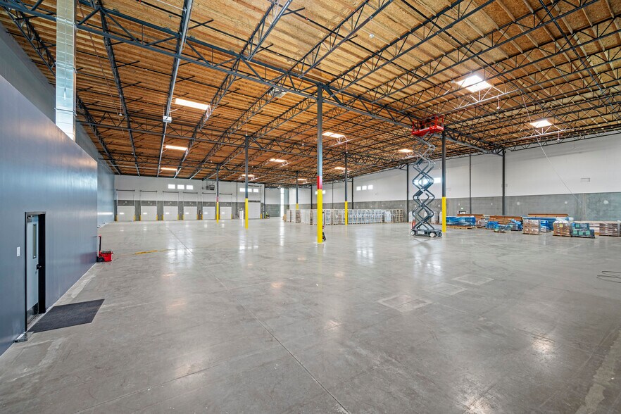 More Photos Of 75 Italy Drive, Sparks Industrial For Lease