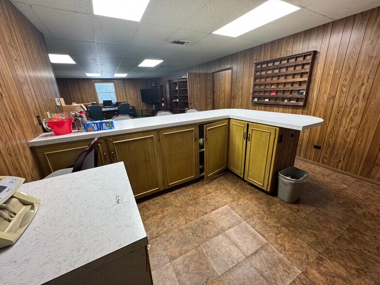 More Photos Of 10408 State Highway 64 E, Tyler Theater Concert Hall For Sale