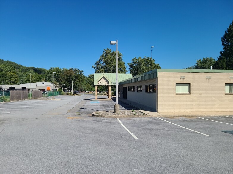 More Photos Of 120 Prospect St, Reading Office For Lease