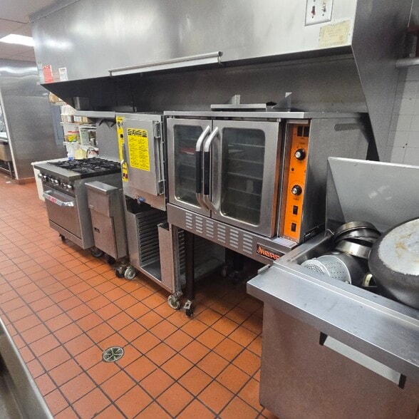 More Photos Of 2045 Brice Rd, Reynoldsburg Restaurant For Lease