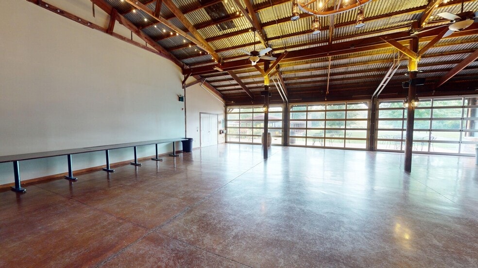 More Photos Of 1720 State Route 15 Belleville IL 62221 Hwy, Belleville Specialty For Sale